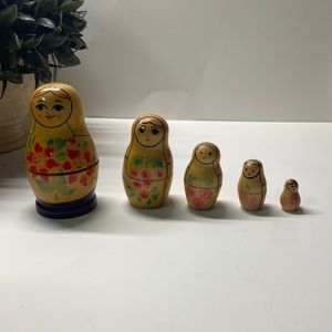 Vintage Russian Nesting Dolls set of 5